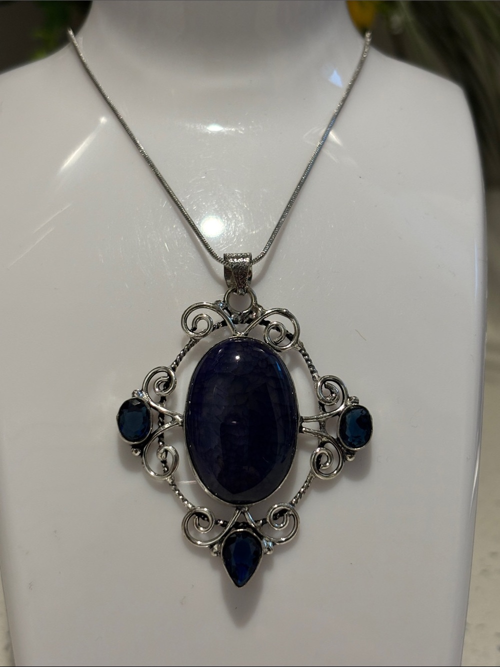 Elegant Silver Solar Agate Tanzanite Gemstone Pendant Necklace